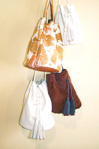 8-%e8%9d%a0%e3%83%bb%e5%88%80%e9%80%95%ef%bd%bb%e8%9c%92%e3%83%bbchumeq8_bag